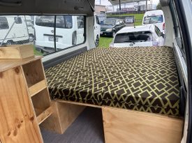 Nissan Caravan 2000 Highroof Self Contained Campervan