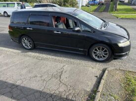 Honda Odyssey 2005 Self Contained Campervan