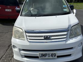 Toyota Noah 2006 Self Contained Campervan