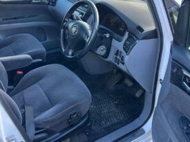 Toyota Ipsum 2001 Self Contained Campervan