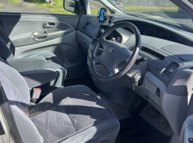 Toyota Estima 2000 Self Contained Campervan