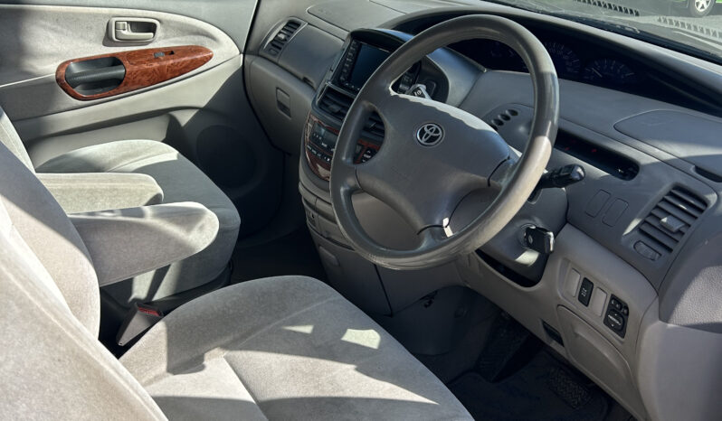 
								Toyota Estima 2001 Self Contained Campervan full									