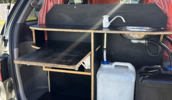 
									Toyota Estima 2001 Self Contained Campervan full								