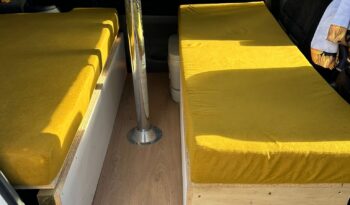 
									Toyota Ipsum 2001 Self Contained Campervan full								