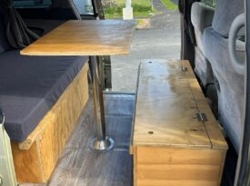 Toyota Estima 2000 Self Contained Campervan