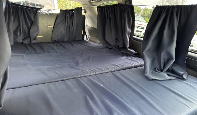 
								Toyota Wish 2004 Self Contained Campervan full									