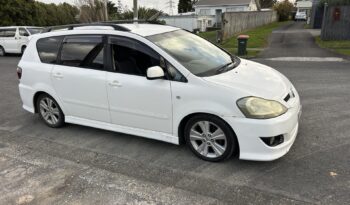 
									Toyota Ipsum 2004 Self Contained Campervan full								