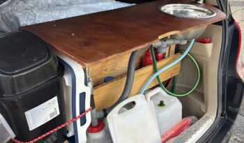 
									Honda Odyssey 2004 Self Contained Campervan full								