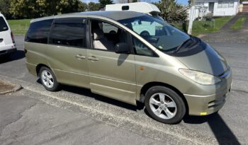 
									Toyota Estima 2000 Self Contained Campervan full								