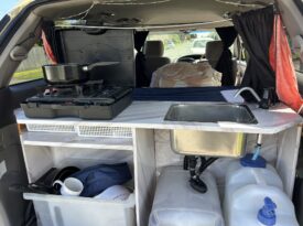 Toyota Estima 2000 Self Contained Campervan