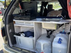 Toyota Estima 2000 Self Contained Campervan