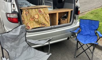 
									Toyota Estima 2000 Self Contained Campervan full								