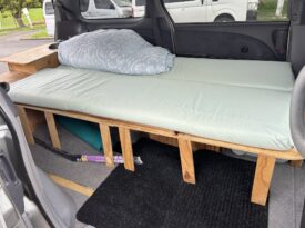 Toyota Estima 2000 Self Contained Campervan