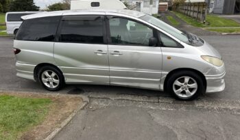 
									Toyota Estima 2000 Self Contained Campervan full								