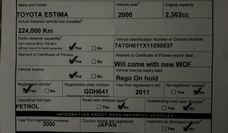 
								Toyota Estima 2000 Self Contained Campervan full									