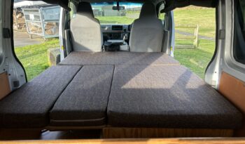 
									Toyota Hiace 2005 Self Contained Campervan full								
