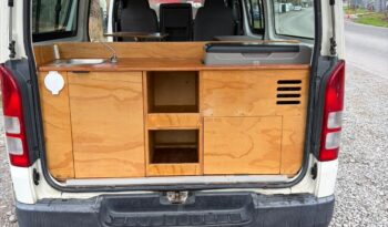 
									Toyota Hiace 2004 Self Contained Campervan full								